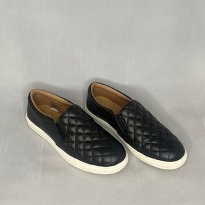 Women's Reese Memory Foam Insole Sneakers - A New Day™ Black Size 9